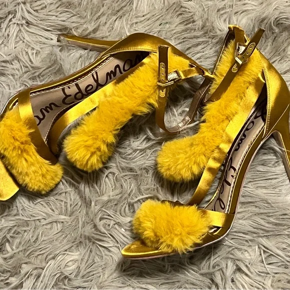 Yellow & Gold faux fur Sam Edelman heels | Size 9 - Picture 2 of 2